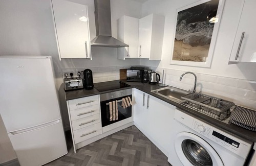 Lesmahagow Apartment | Cozy 2 bed apartment in quaint countryside
