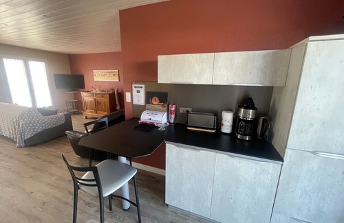 Chateau-d'Olonne House | Cozy 2-Bedroom House with Garden, Terrace & BBQ – Near Beach & Shops