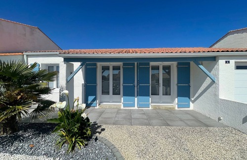 Chateau-d'Olonne House | Cozy 2-Bedroom House with Garden, Terrace & BBQ – Near Beach & Shops
