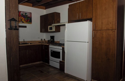 Ampliacion Mazatlan House | Cozy 2-bedroom house in Rosarito with WiFi, beach access and swimming pool
