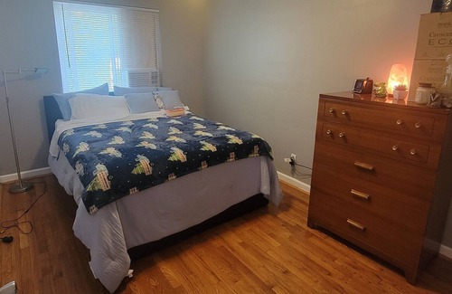 Roselawn Finance Apartment | Cozy 2 bedroom 1 bathroom apartment near kenwood mall
