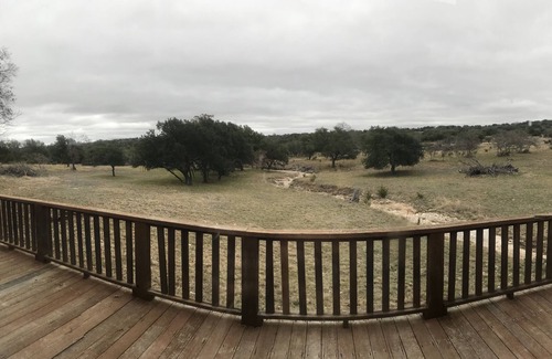 Harper Cabin | Cozy 2-bedroom, 2-bath cabin with WiFi, AC in Harper Tx on secluded 215 acres.