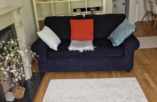 Dublin Apartment | Cozy 2-bedroom (3 bed) apartment in heart of historic old Dublin