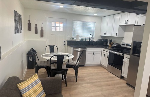 Taylorsville Apartment | Cozy 2-bedroom apartment in taylorsville with King bed, AC, fast WiFi