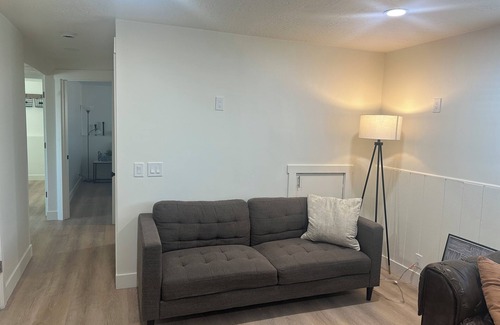 Taylorsville Apartment | Cozy 2-bedroom apartment in taylorsville with King bed, AC, fast WiFi