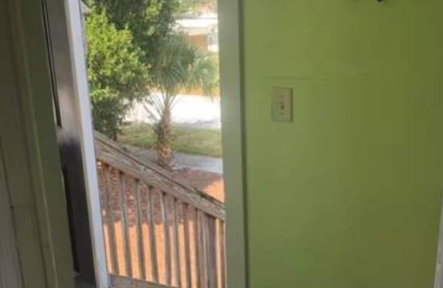 Winter Haven Apartment | Cozy 2-bedroom apartment in charming Winter Haven with WiFi, AC