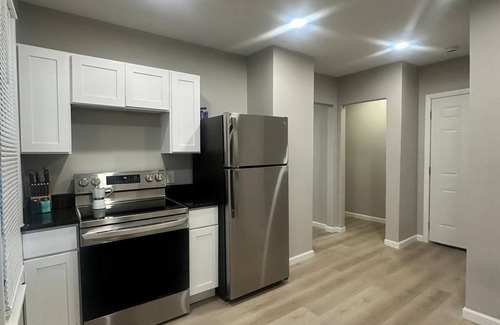 Springfield Apartment | Cozy 2-bedroom apartment Near Six Flags & Attractions