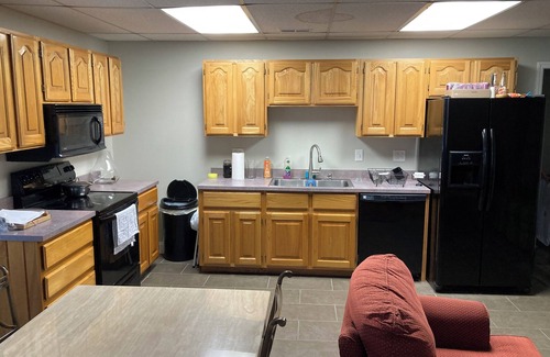Stonewood Apartment | Cozy 2-bedroom apartment in tranquil Nutter Fort with AC, WiFi. Close to I 79.