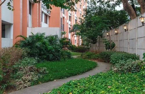 Las Pinas Apartment | Cozy 2-bedroom apartment with WiFi, AC in welcoming Las Piñas