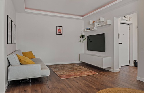 Bucharest Apartment | Cozy 2 Bedroom apartment - 2 Bathrooms - Parking
