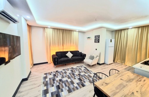 Kepez Apartment | Cozy 2-bedroom apartment with AC, WiFi in enjoyable Antalya
