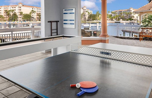 Williamsburg Apartment | Cozy 2-bedroom apartment in amazing Orlando with WiFi, fitness room
