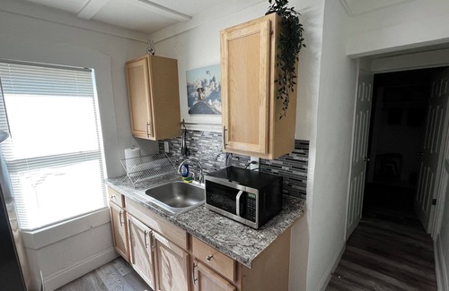 Callahan Apartment | Cozy 2-bedroom apartment, Downtown Orlando with WiFi, AC and King size Bed
