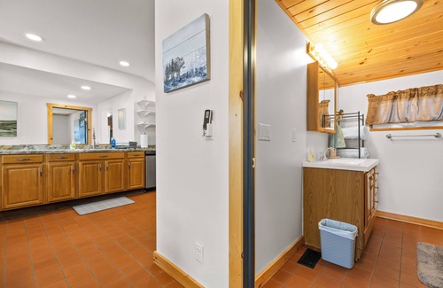 Remsen Apartment | Cozy 2-bedroom apartment with AC, WiFi in charming Remsen