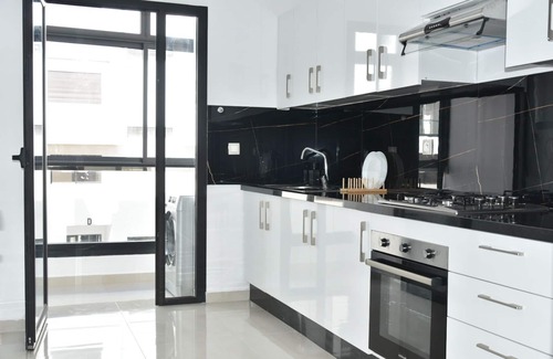 Kenitra Apartment | Cozy 2 Bedroom apt with Pool View & Gym Access!
