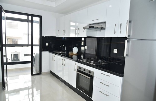 Kenitra Apartment | Cozy 2 Bedroom apt with Pool View & Gym Access!