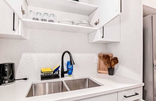 Northeast Edmonton House | Cozy 2-bedroom basement suite, fully furnished for comfort and convenience.
