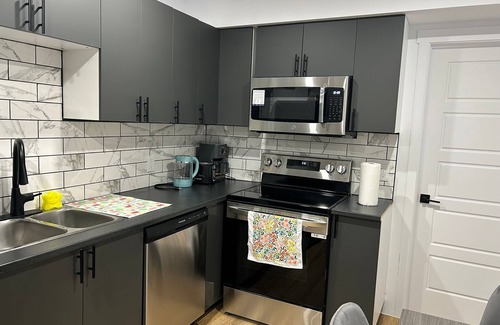 Regina Apartment | Cozy 2 Bedroom Basement
