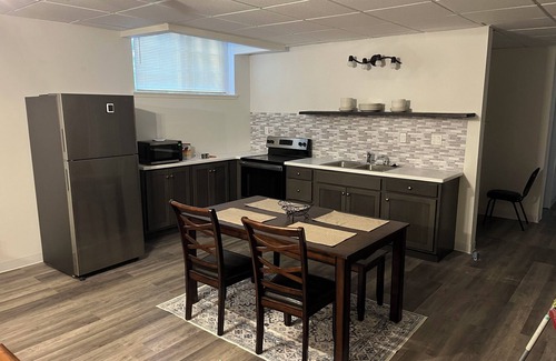 Speed Apartment | Cozy 2-bedroom basement apartment in charming Memphis IN. with WiFi, office area