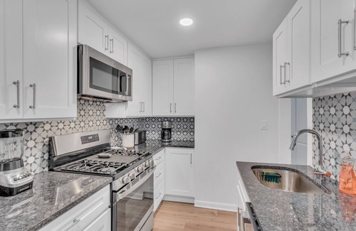 Bradley Beach House | Cozy 2-Bedroom Bungalow in Bradley Beach