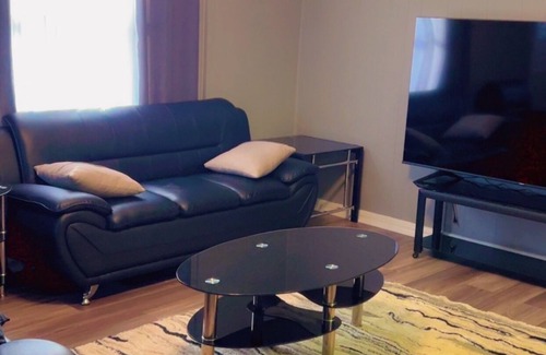 Norcross House | Cozy 2-bedroom building in Norcross Downtown with WiFi, AC …etc