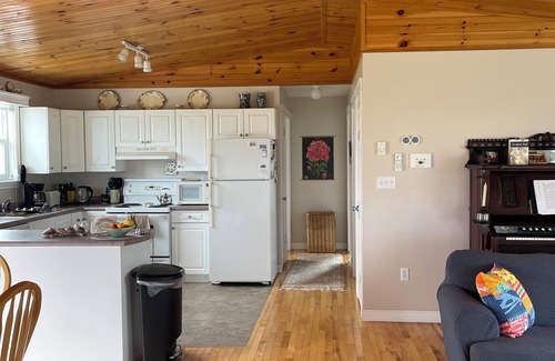 Saint Peters Bay Cottage | Cozy 2-bedroom cottage overlooking Saint Peters Bay AC, WiFi & gorgeous sunsets