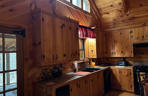 Mentone Cabin | Cozy 2-bedroom cabin nestled in the woods in serene Mentone