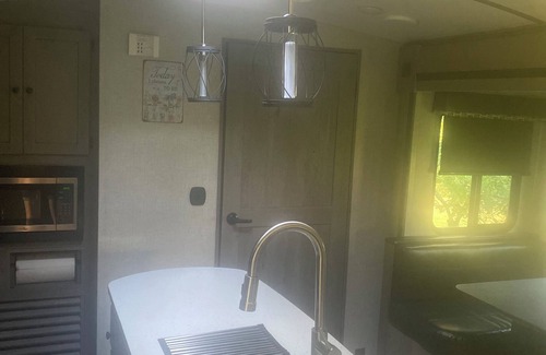Mill Hall House | Cozy 2 bedroom Camper in Mill Hall near Fishing Creek