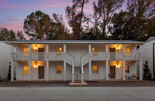 Biloxi Condo | Cozy 2-bedroom condo with AC, WiFi , PPV and in tranquil southern, Ocean Springs