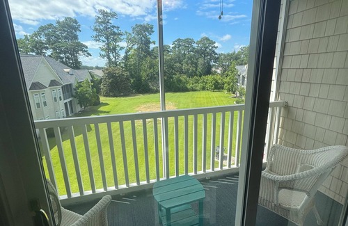 Little River Condo | Cozy 2-bedroom condo with WiFi, AC in charming Little River