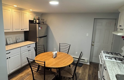 Ventnor City Condo | Cozy 2-bedroom condo in Ventnor - one block to the beach!