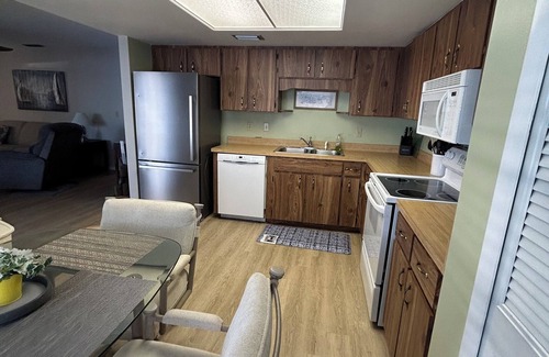 Lake Placid Condo | Cozy 2-bedroom condo with dock access - Lake June Falls Condominium Unit