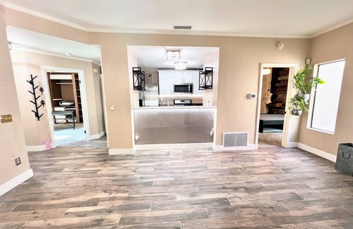 Santa Susana Condo | Cozy 2-bedroom condo Fully Furnished Monthly rent in enjoyable Simi Valley