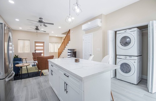 Coral Harbour Condo | Cozy 2-bedroom condo in a GATED COMMUNITY in lovely Nassau