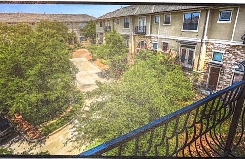 Legacy Park Condo | Cozy 2-bedroom condo in welcoming Plano with AC, WiFi