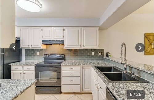 Highland Lake Estates Condo | Cozy 2-bedroom condo sitting on Lake Travis in peaceful Lago Vista.