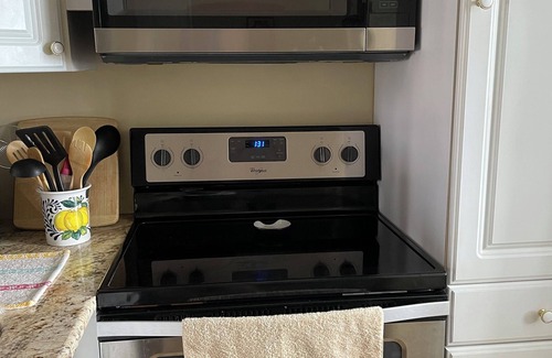 Lake Suzy Condo | Cozy 2-bedroom condo in amazing Lake Suzy with AC, WiFi
