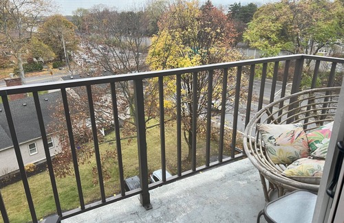 Rochester Condo | Cozy 2-bedroom condo with fitness room, indoor pool, WiFi in lovely Brighton