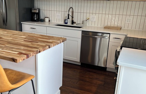 Colfax Condo | Cozy 2-bedroom condo with WiFi, AC in Colfax