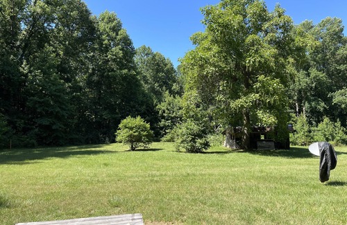 Heltonville Cottage | Cozy 2-bedroom cottage located in beautiful and private Hoosier National Forest