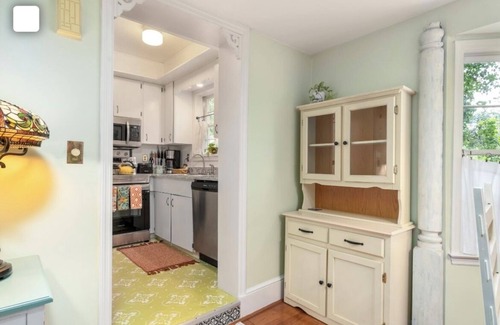 Winterville Cottage | Cozy 2-bedroom cottage with WiFi, AC in charming Winterville