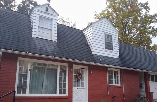 Bellefonte Cottage | Cozy 2 bedroom cottage located in quaint downtown Bellefonte.