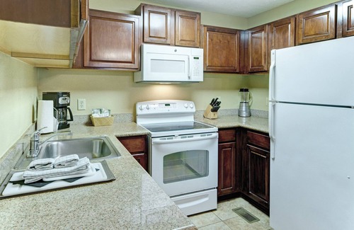 Williamsburg Apartment | Cozy 2-bedroom deluxe in fantastic Williamsburg