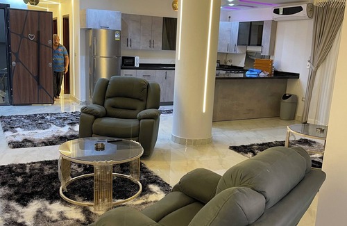 6th of October City Apartment | Cozy 2-bedroom apartment in wonderful Giza Governorate with AC, WiFi