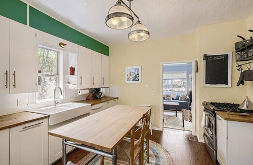 Longmont House | Cozy 2-bedroom home near main street - Pet Friendly