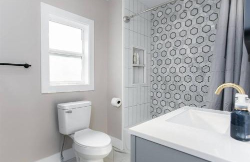 Roseland Apartment | Cozy 2-Bedroom Home Near Notre Dame - Perfect for Game Day Weekend