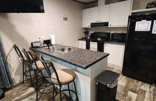 Lake Secession House | Cozy 2-bedroom home on Lake Secession!