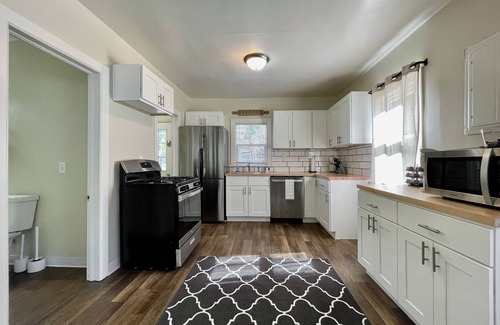 Cutlerville House | Cozy 2-bedroom house on quiet street.