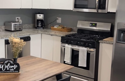 Taylorsville House | Cozy 2-bedroom house with AC, WiFi in charming Taylorsville