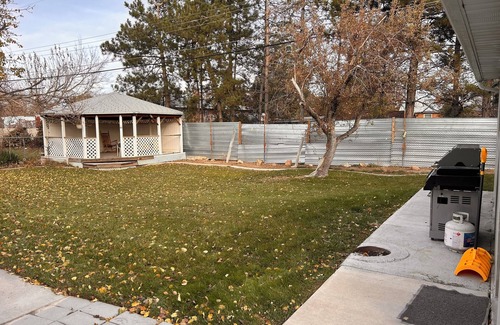 Taylorsville House | Cozy 2-bedroom house with AC, WiFi in charming Taylorsville